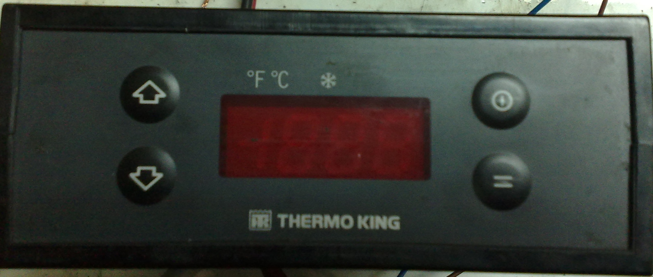 21042010366_001.jpg