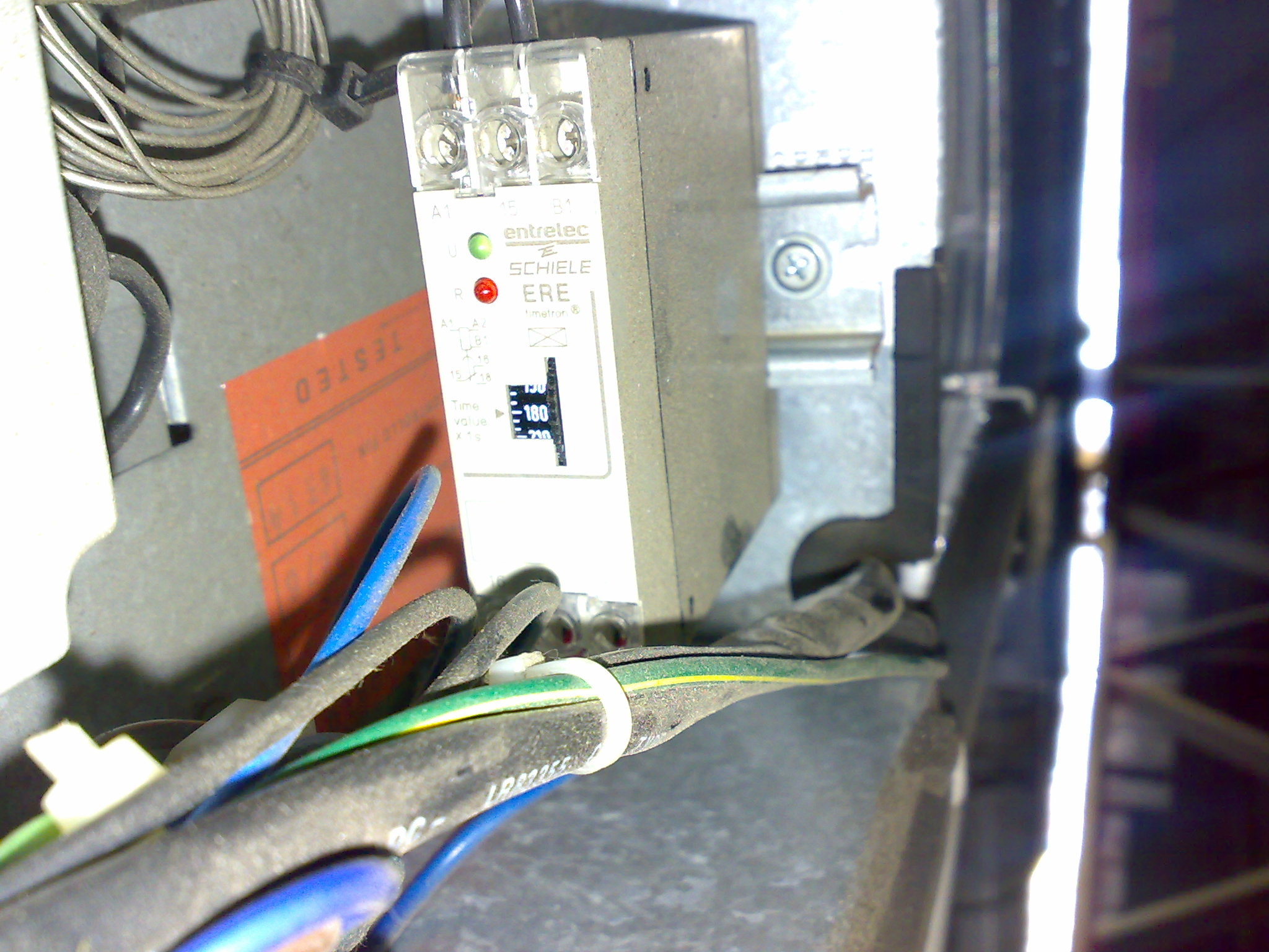 28042009215.jpg
