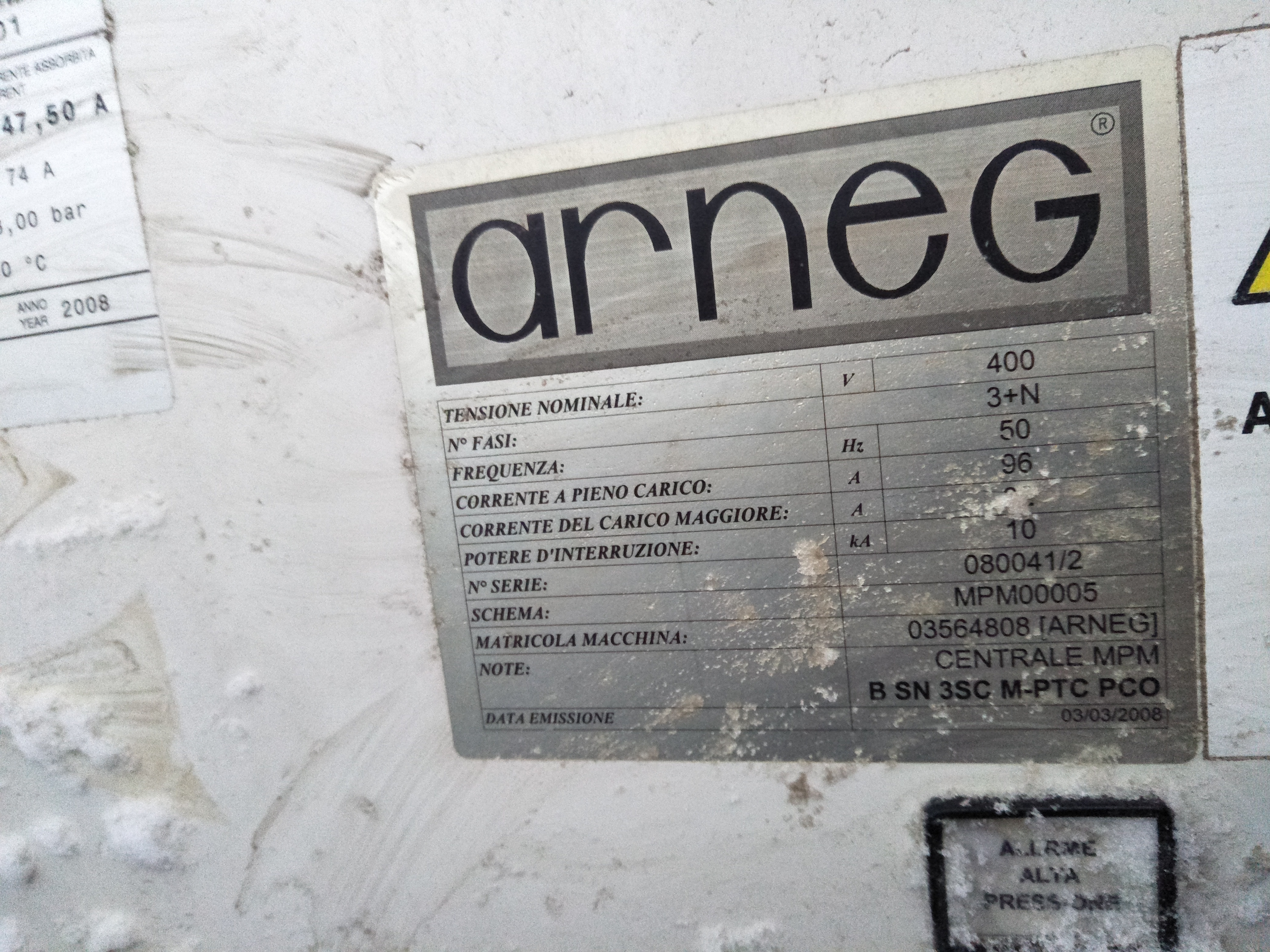 Arneg_1.jpg