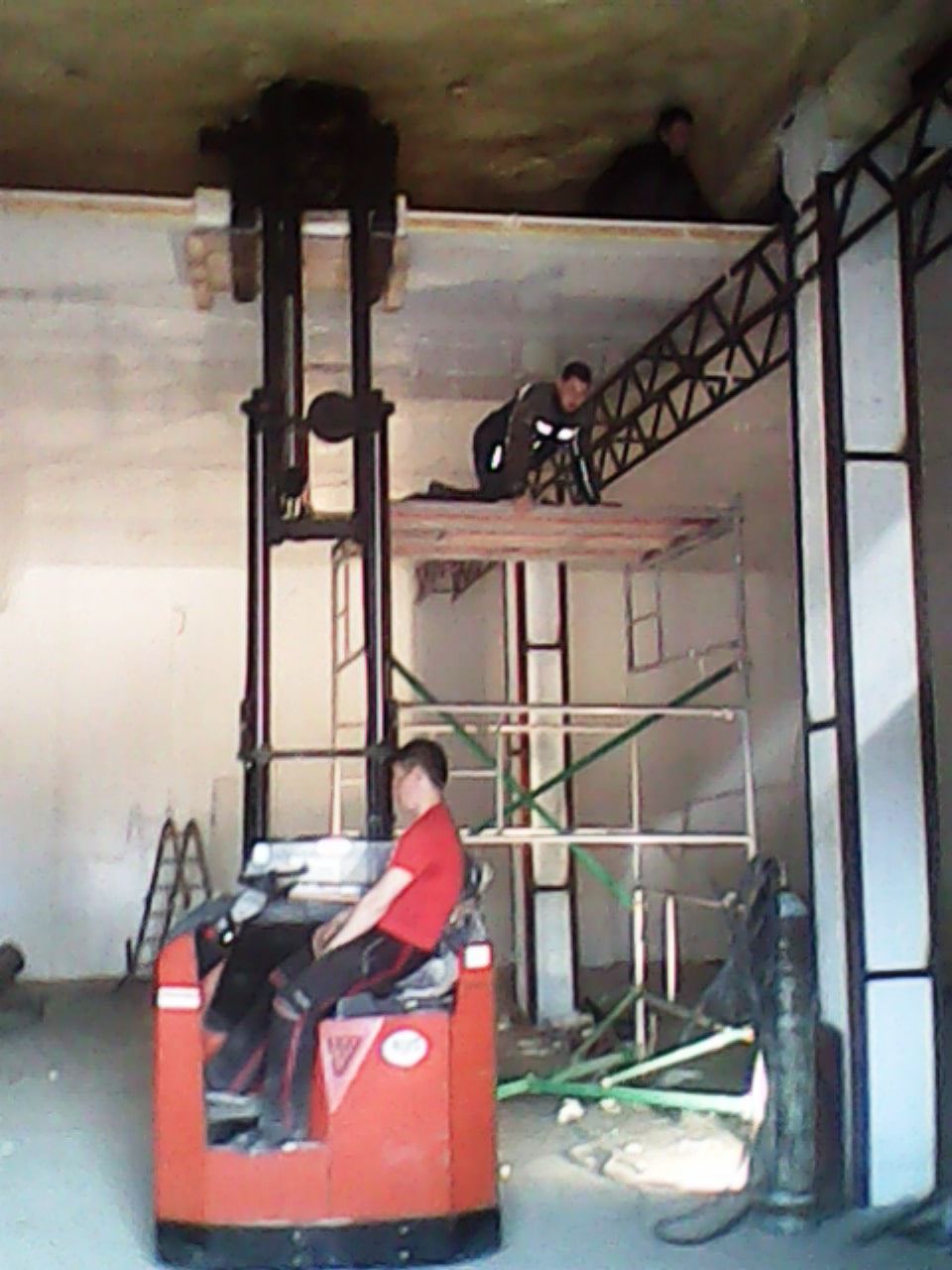 IMG0016A.jpg
