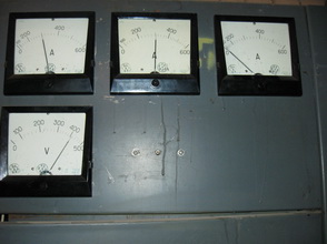 feeder_switchboard.jpg