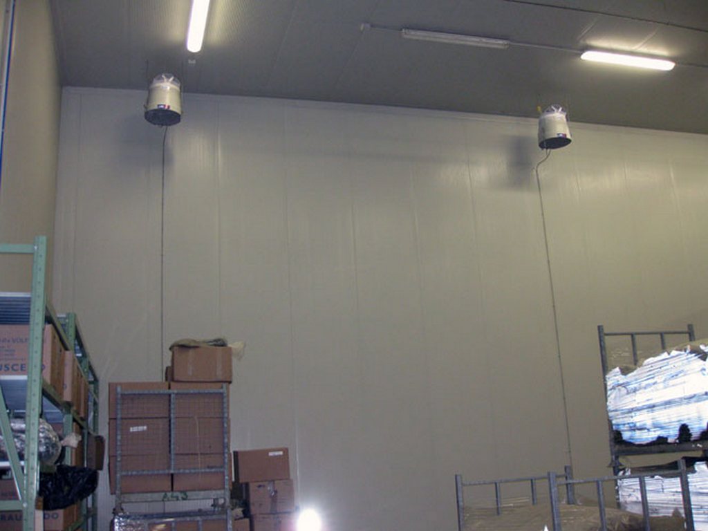 warehouse-with-disk-humidifiers.jpg